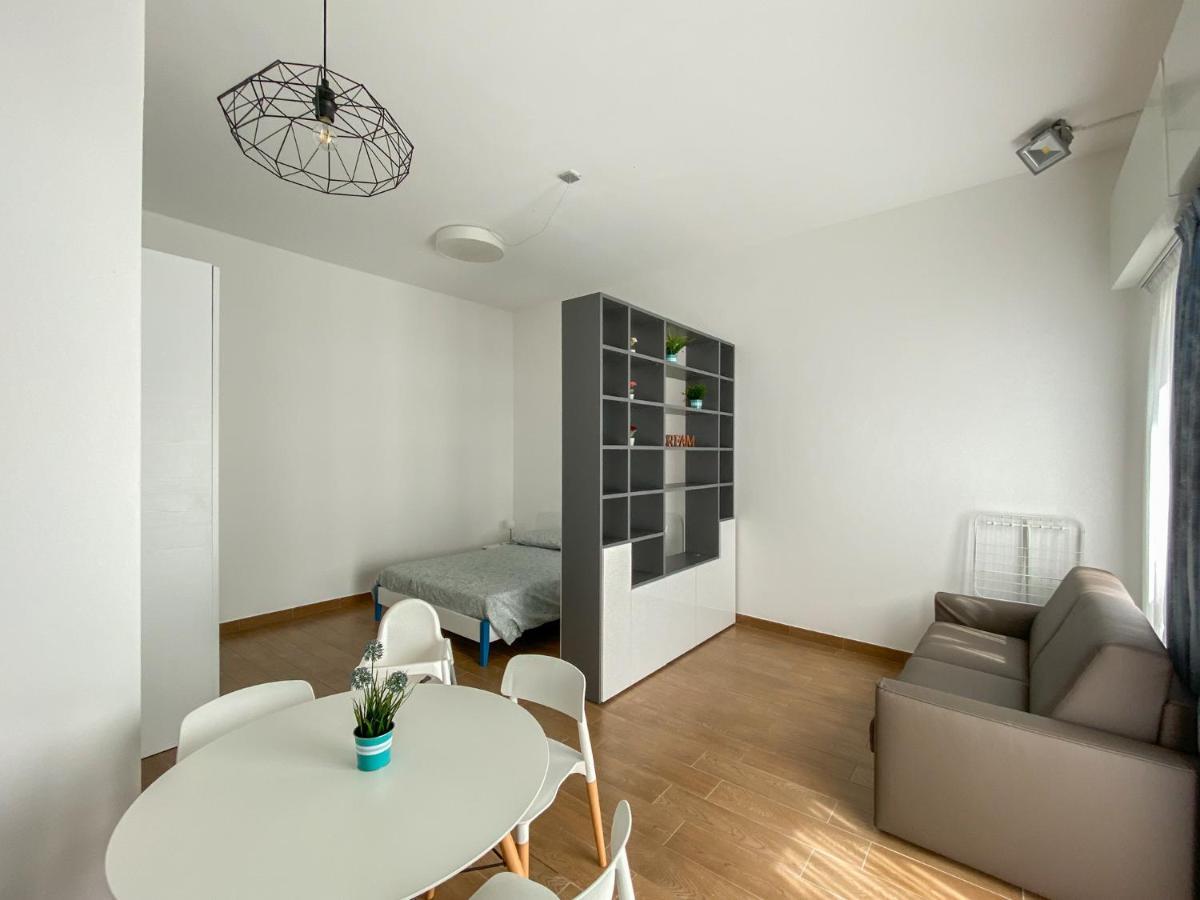Appartamento a 30 mt dal mare Cecina (Livorno) Exterior foto